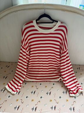 Daily Drills Beach Knit Oversized Sweater- Heart + White Stripe
